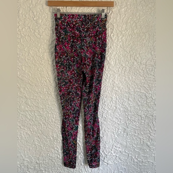 Lululemon Base Pace High-Rise Fleece Leggings 28" Size 4 - Picture 5 of 10